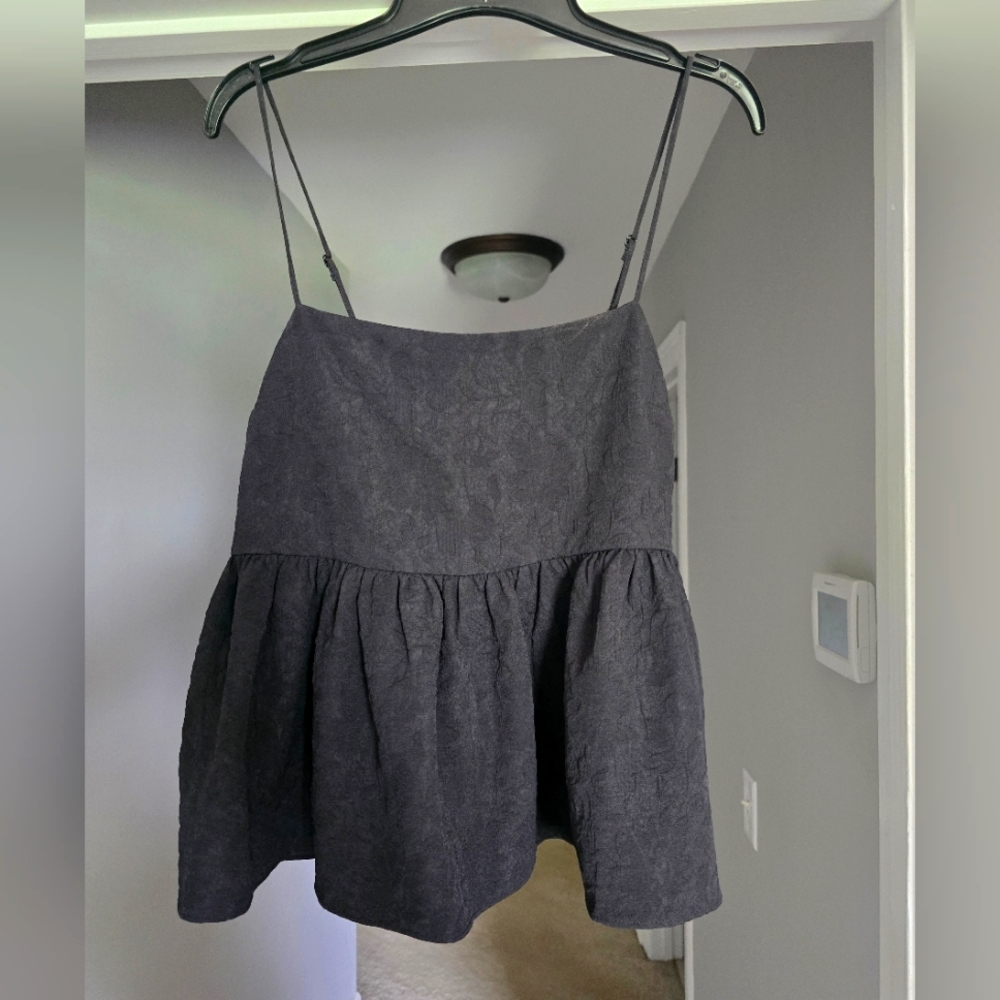 Express Poplin Square Neck Embossed Peplum Babydoll Cami Black-Size Small NWOT